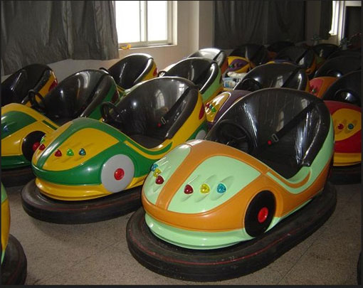 Battery bumper cars in amusement rides manufacturer