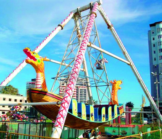 pirate ship amusement park ride